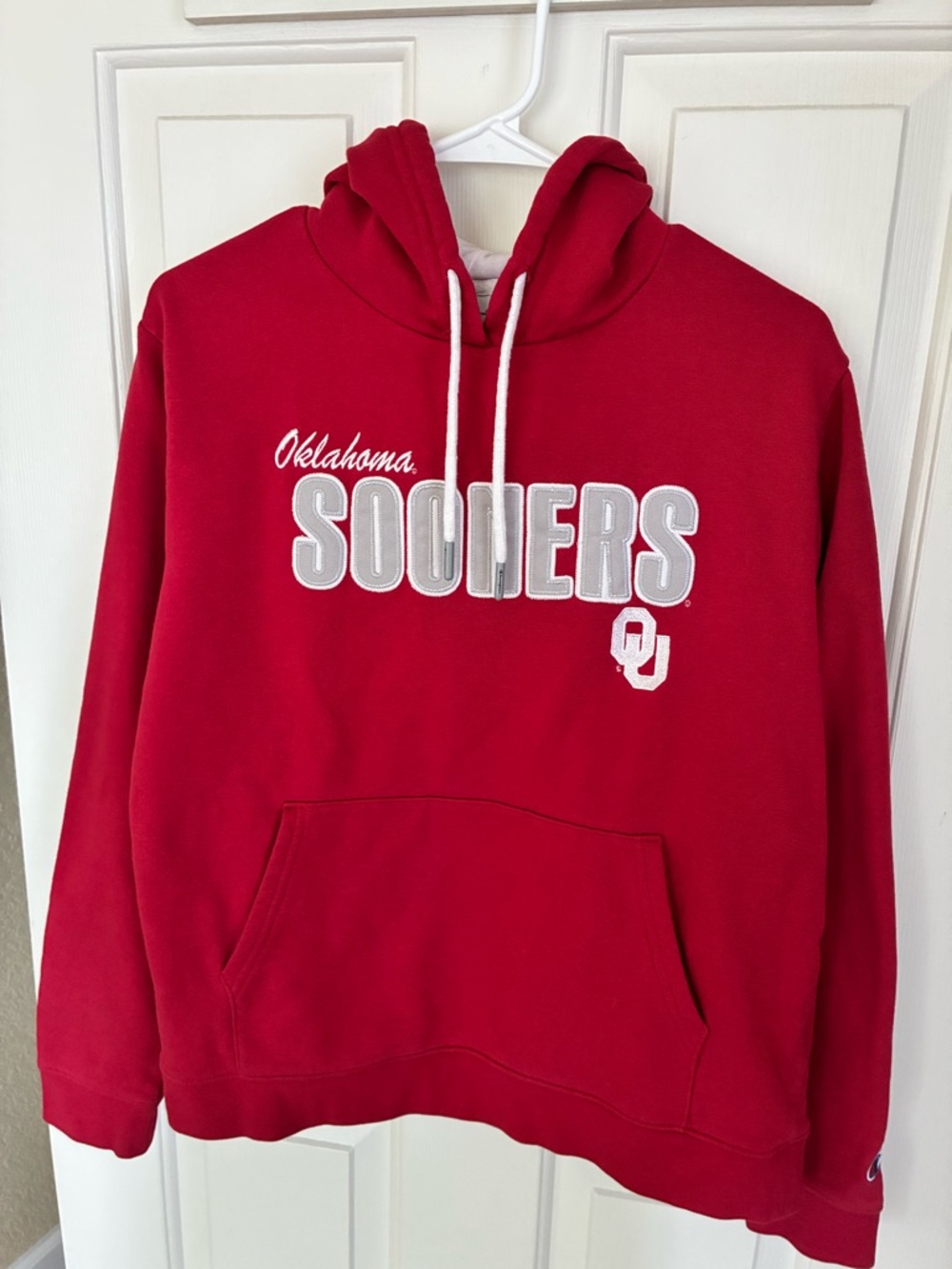 Womens’s Red Oklahoma Sooners Hooded Sweatshirt